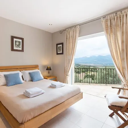 Domaine Paradisu Villa