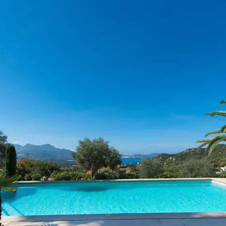 Villa Domaine Paradisu *