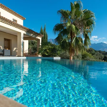 Domaine Paradisu Villa Lumio (Corsica)