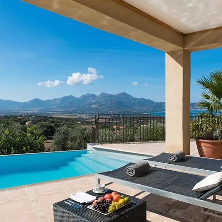 Domaine Paradisu Villa *